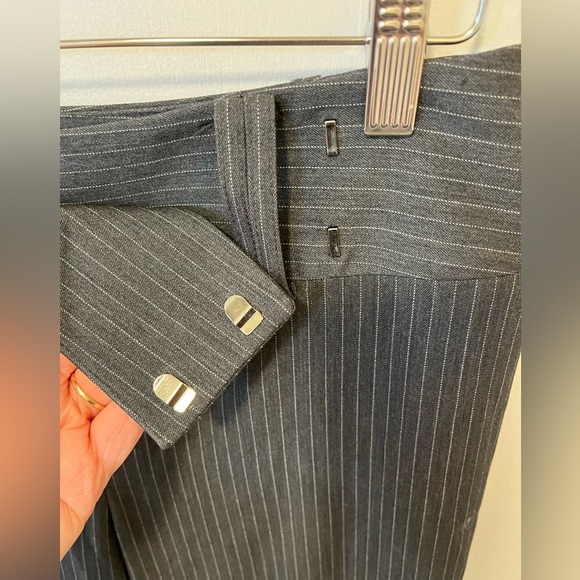 Style & Co NWOT charcoal gray pinstripe dress pants size 6 - Picture 2 of 4